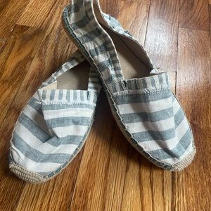 Sperry Women's Katama Cape Stripe Espadrilles blue